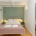 Madalena Cozy - Cozy In Baixa