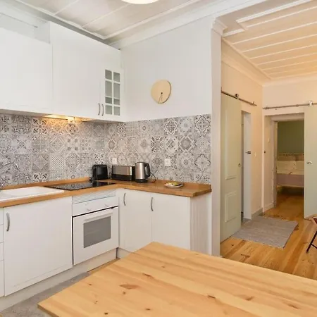Madalena Cozy - Cozy In Baixa Lisbona
